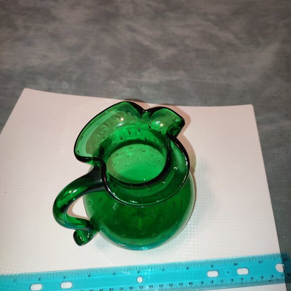 MCM Hand Blown Emerald Glass Art Pitcher Ice Blocker Vintage Green Handle - Picture 6 of 11